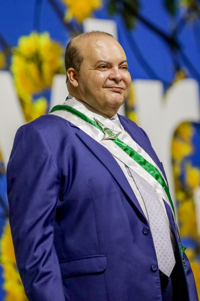 Antes de empossar secretários, Ibaneis Rocha defende reunificação do país Antes de empossar secretários, Ibaneis Rocha defende reunificação do país