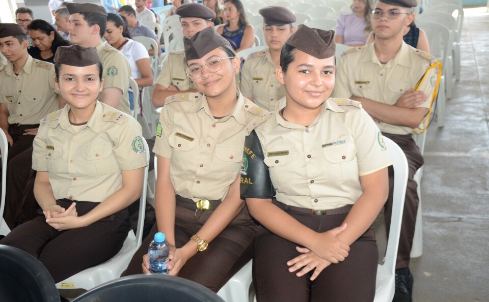 Governo de Goiás inaugura mais um colégio estadual da Polícia Militar Governo de Goiás inaugura mais um colégio estadual da Polícia Militar