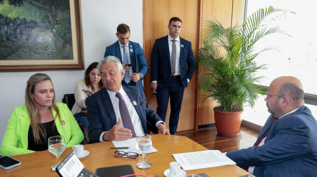 DF e Goiás levam à União proposta para gerir transporte do Entorno DF e Goiás levam à União proposta para gerir transporte do Entorno