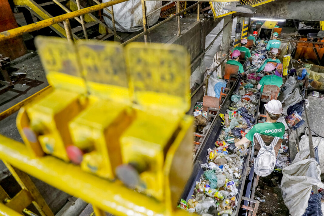 SLU doa 20 mil toneladas por ano de composto orgânico a produtores rurais SLU doa 20 mil toneladas por ano de composto orgânico a produtores rurais