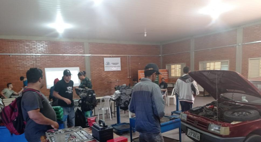 Últimos dias para se inscrever no curso de eletricista de automóveis Últimos dias para se inscrever no curso de eletricista de automóveis