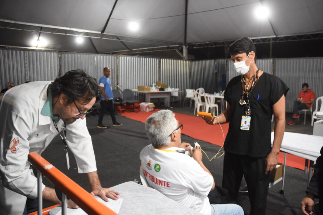 Saúde imuniza 1.200 pessoas contra influenza durante Pentecostes