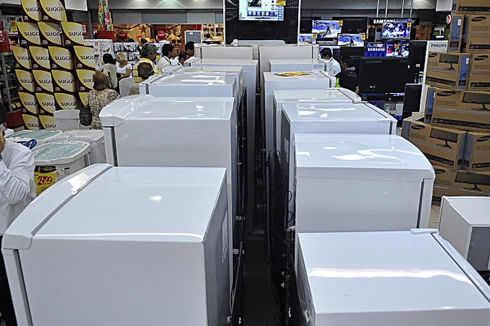 Ao comprar um novo eletrodoméstico, aprenda a economizar energia Ao comprar um novo eletrodoméstico, aprenda a economizar energia