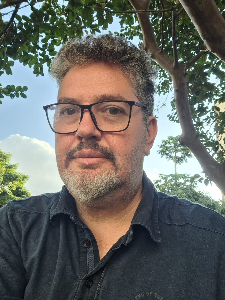 Professor e pesquisador da UNIP fala sobre “O novo Jornalismo e o poder das Big Techs” em entrevista Professor e pesquisador da UNIP fala sobre “O novo Jornalismo e o poder das Big Techs” em entrevista