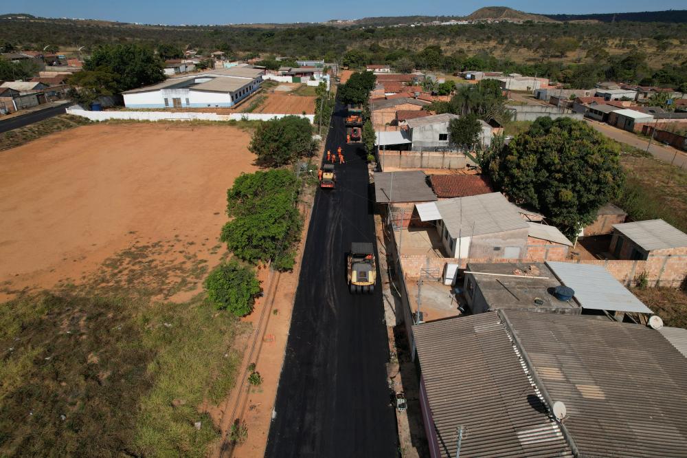 Avança Novo Gama: serviços de recapeamento e pavimentação asfáltica continuam no residencial América do Sul Avança Novo Gama: serviços de recapeamento e pavimentação asfáltica continuam no residencial América do Sul
