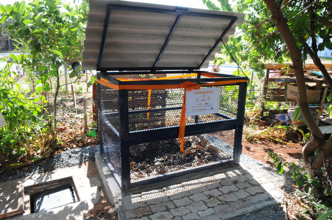 Compostagem é alternativa sustentável para tratar resíduos orgânicos Compostagem é alternativa sustentável para tratar resíduos orgânicos