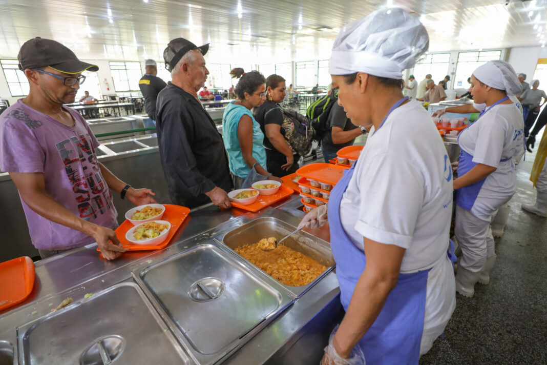 Restaurante Comunitário de Planaltina começa a servir almoço aos domingos Restaurante Comunitário de Planaltina começa a servir almoço aos domingos