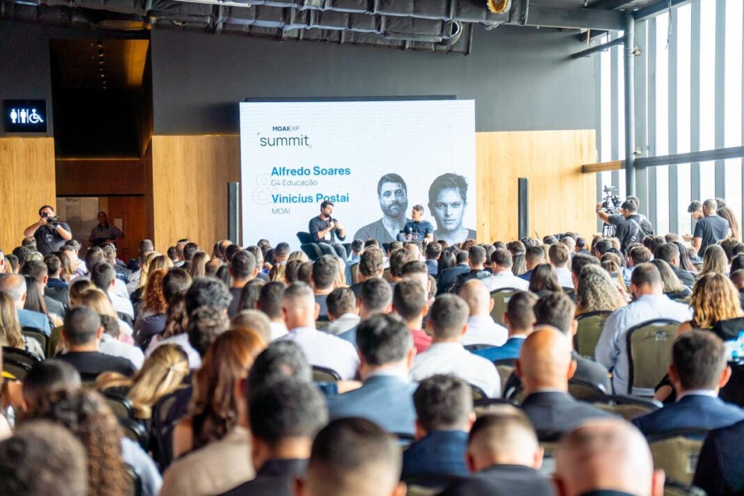 Maior evento de conselhos estratégicos do país reúne mais de 750 empresários Maior evento de conselhos estratégicos do país reúne mais de 750 empresários