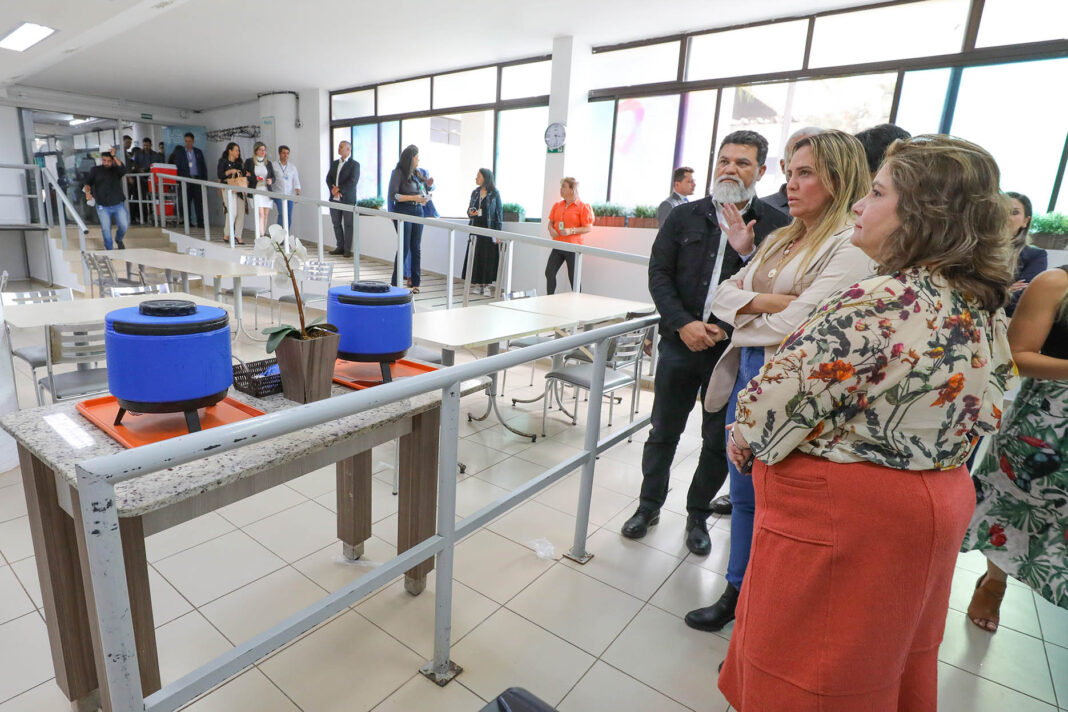 GDF entrega reforma e modernização da cozinha do Hospital de Base GDF entrega reforma e modernização da cozinha do Hospital de Base