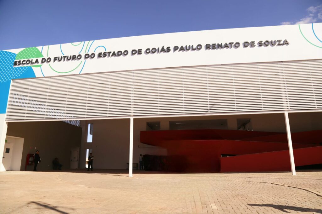Escola do futuro será inaugurada nesta terça-feira, 03 de outubro Escola do futuro será inaugurada nesta terça-feira, 03 de outubro