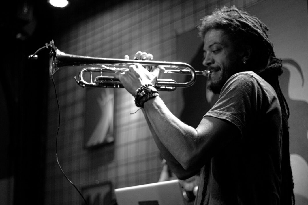 Conjunto Nacional e Coletivo Superjazz apresentam o Festival de Jazz no Jardim Conjunto Nacional e Coletivo Superjazz apresentam o Festival de Jazz no Jardim