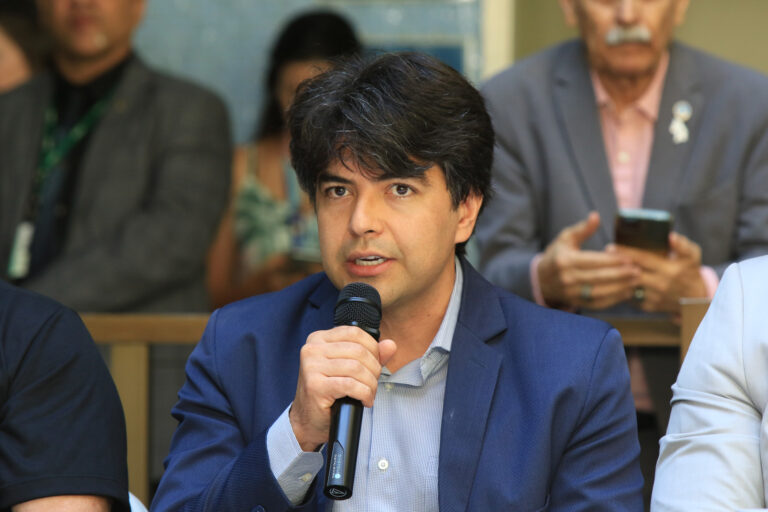 Hospital Regional da Asa Norte completa 39 anos e ganha homenagem da CLDF