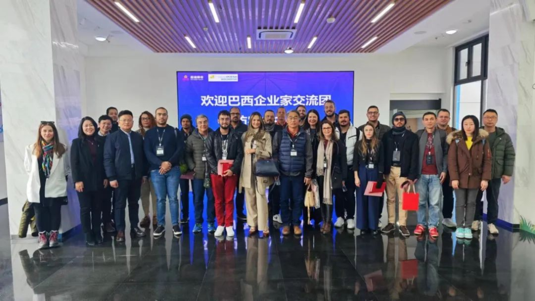 Comitiva do Sistema OCB/GO participa de imersão tecnológica na China