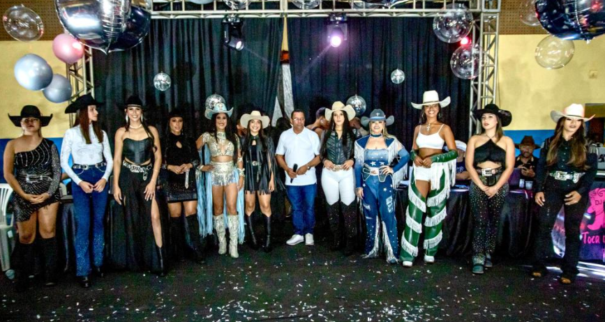 Conheça as 11 finalistas do II concurso da rainha do rodeio de Novo Gama