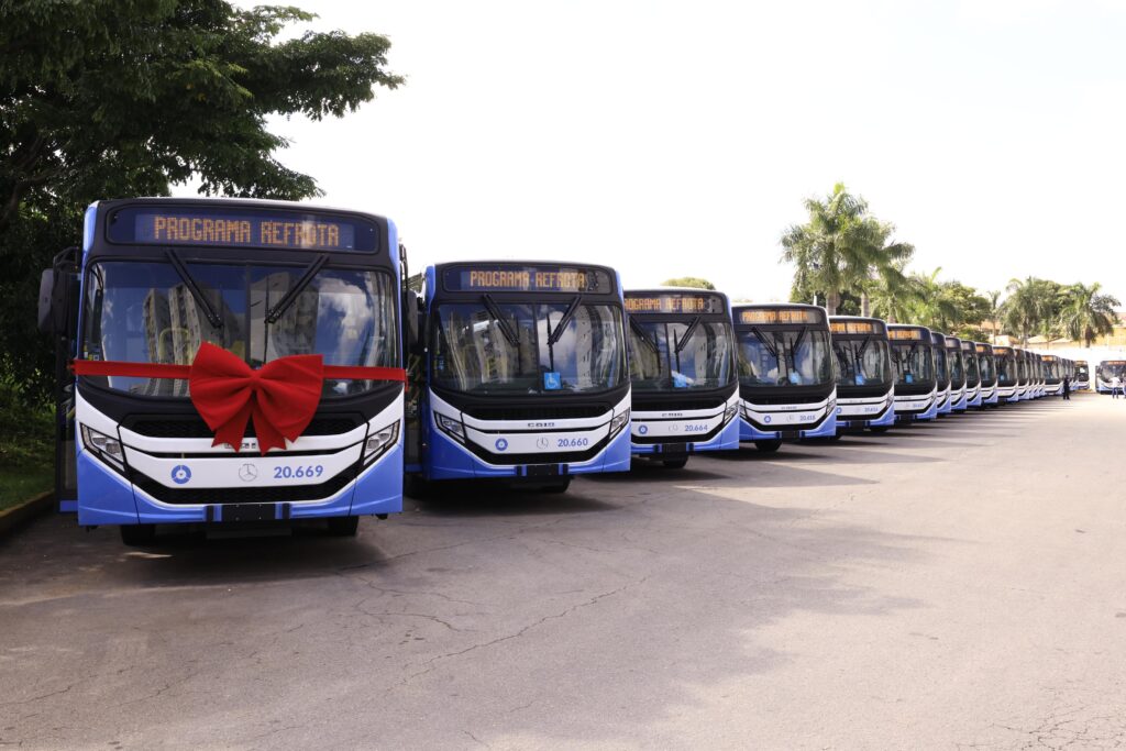 Governo avança na renovação da frota de transporte coletivo Governo avança na renovação da frota de transporte coletivo