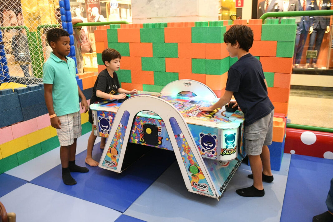 Férias no TGS: Mundo dos Blocos promete diversão criativa para a garotada