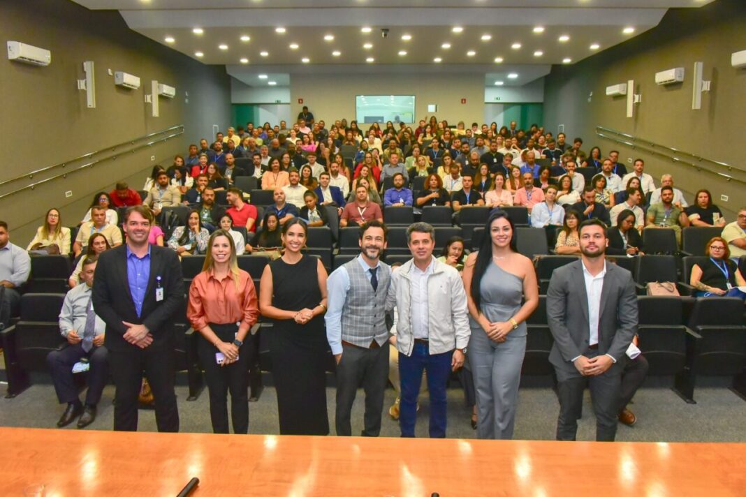 IgesDF capacita gestores e fiscais de contratos e lança painéis públicos para ampliar a transparência