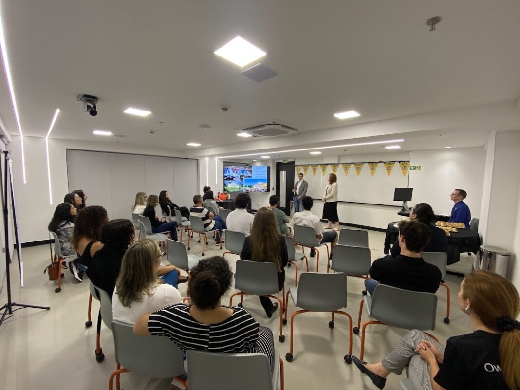 Faculdade internacional em Brasília lança curso de Português para estrangeiros