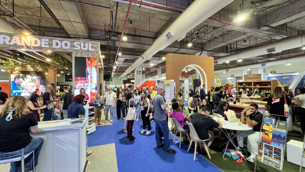 Expo Turismo Goiás 2025 atrai 4,2 mil visitantes e anuncia próxima edição para julho de 2026