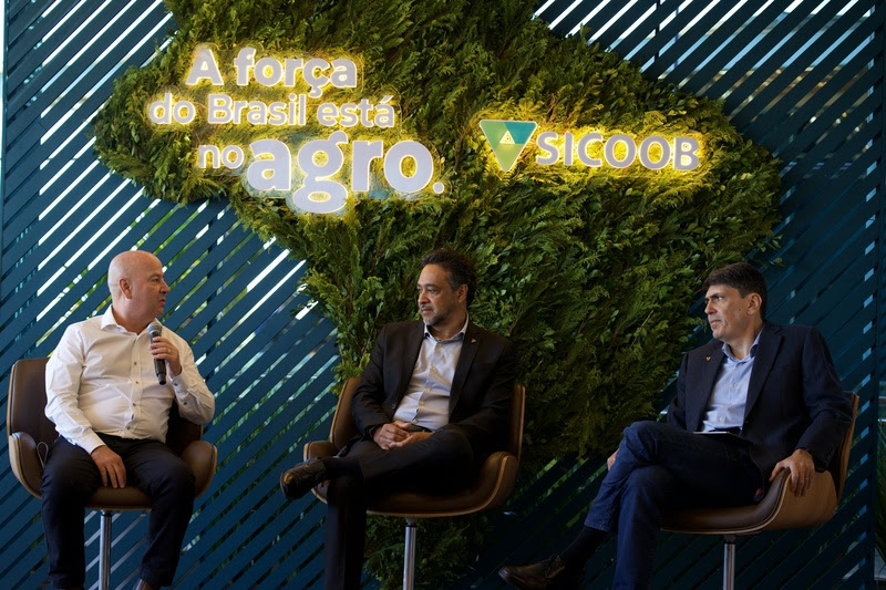 Crédito Rural: Sicoob projeta R$ 60 bilhões em concessões na Safra 25/26