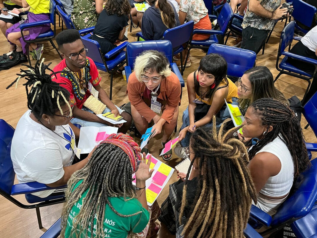 A comunicação que constrói, não odeia