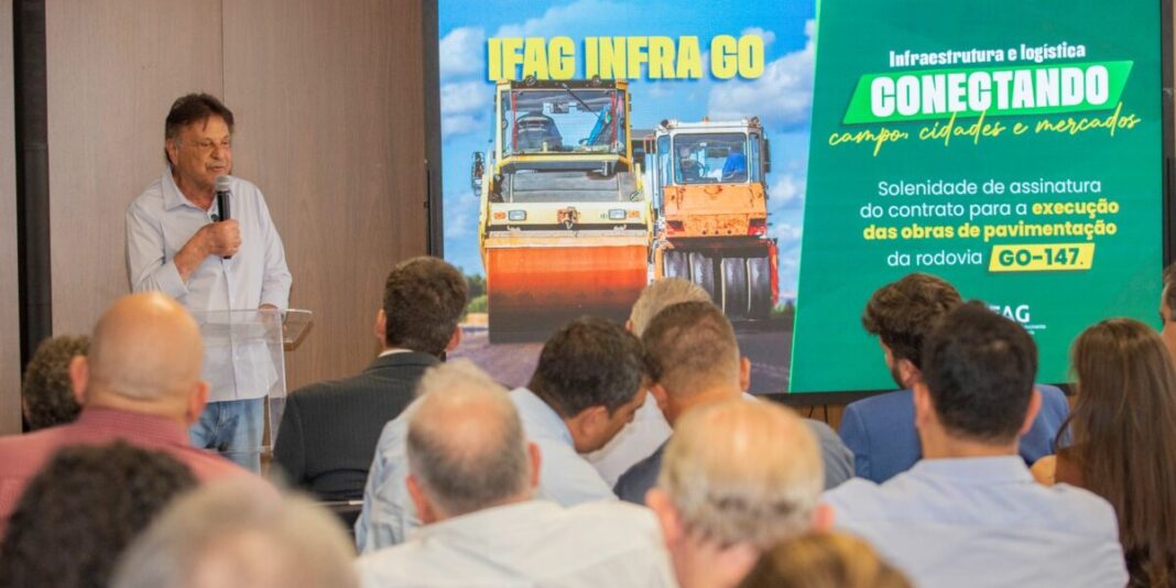 Assinado contrato para pavimentação da GO-147