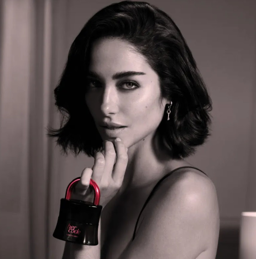 O Boticário apresenta Her Code Clímax, com tecnologia inédita no mercado de fragrâncias global, que comprovadamente desperta a sensualidade