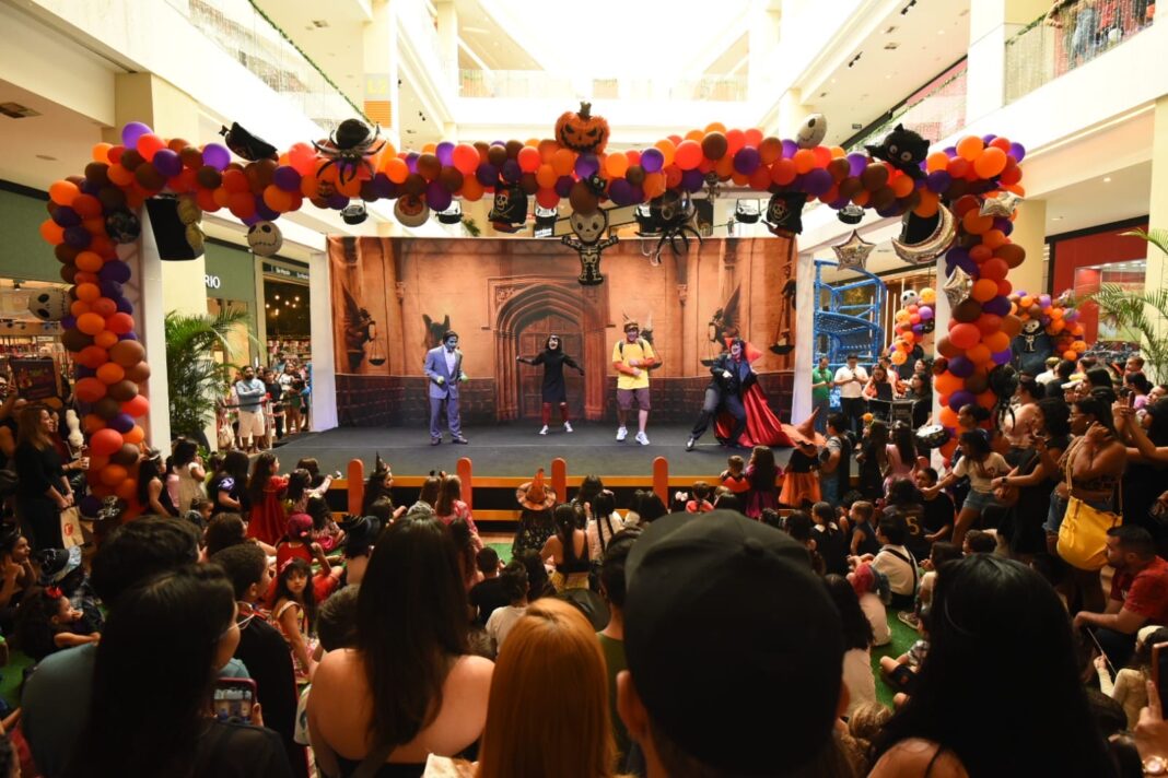 JK Shopping promove Bailinho de Halloween com programação especial para toda a família
