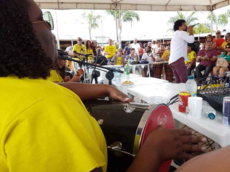 Café com Samba ocupa a Torre de TV e transforma o coração de Brasília em palco da cultura popular