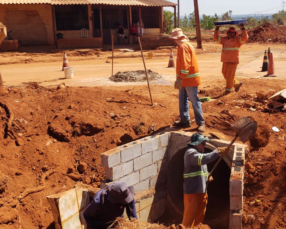 Prefeitura Municipal de Águas Lindas de Goiás mais uma ação pela cidade!