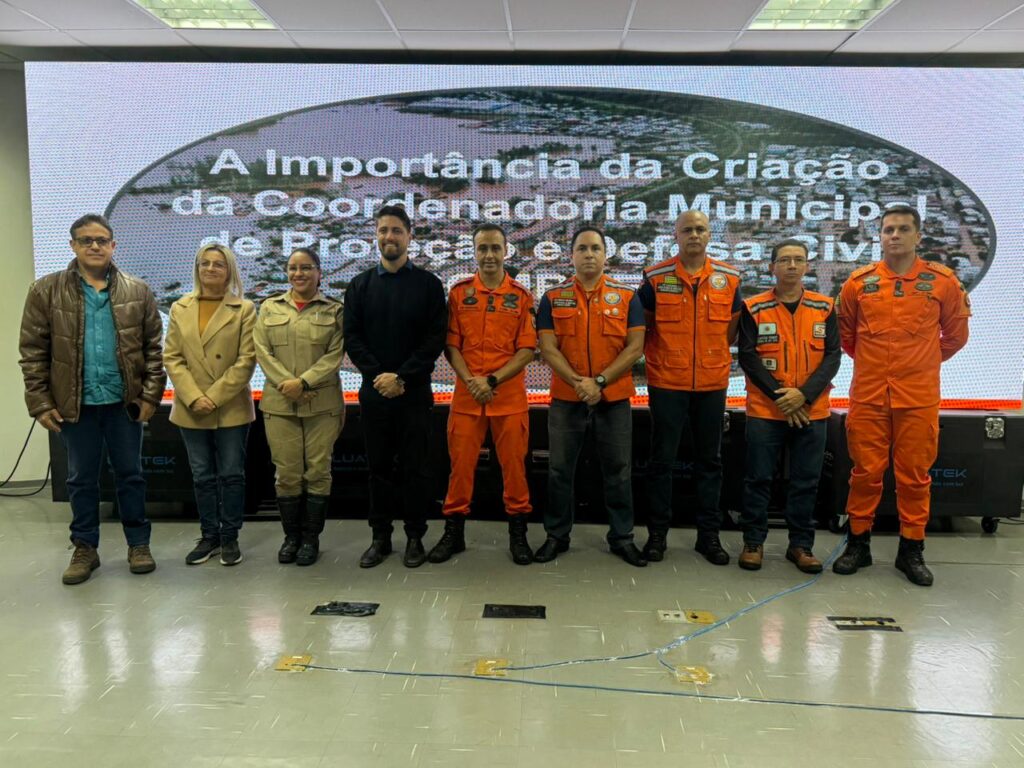 Simpósio regional de defesa civil reúne autoridades em Valparaíso de Goiás