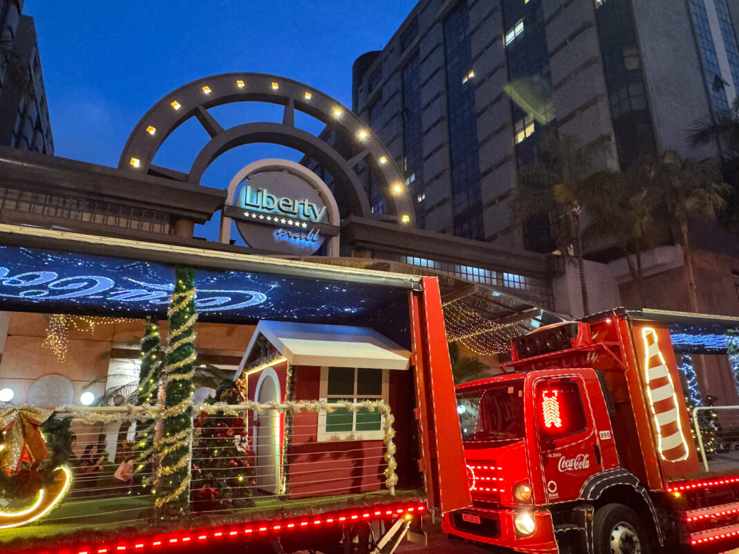 Liberty Mall recebe a magia da Caravana da Coca-Cola e o encantamento do evento Viva Pets