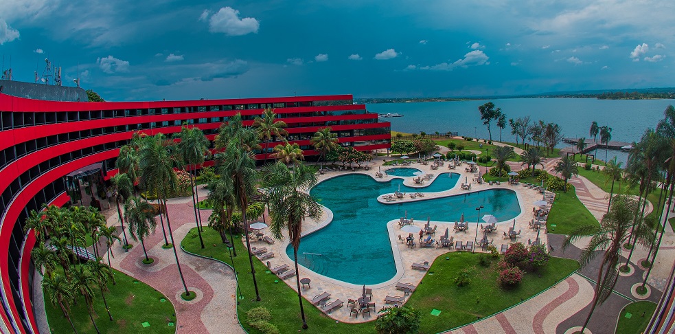 Royal Tulip Brasília Alvorada promove festa ‘Natal Encantado 2025’ com programação especial para toda a família