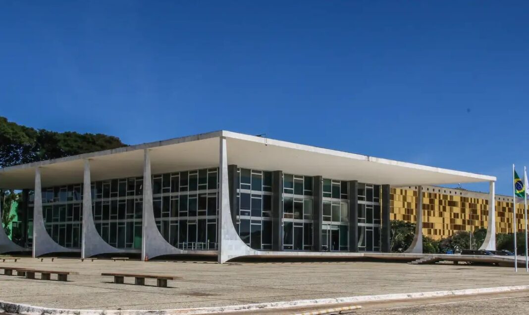 No TST, Febrac se posiciona a favor de dissídio coletivo somente com anuência expressa dos sindicatos patronal e laboral