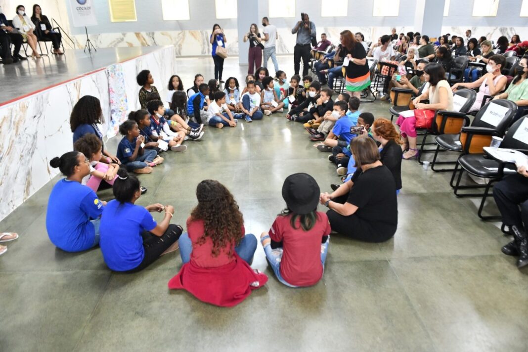 Projetos do Fundo dos Direitos da Criança e do Adolescente vão incluir ações de apoio às famílias