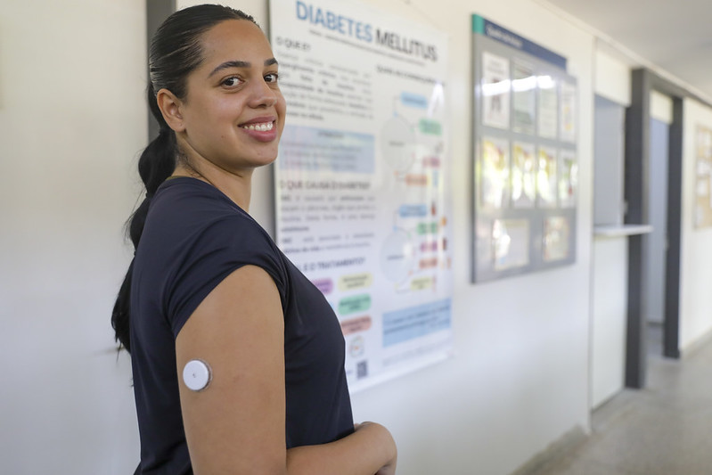 Programa de Monitorização Contínua de Glicose completa 5 anos e melhora a vida de mais de 800 pacientes