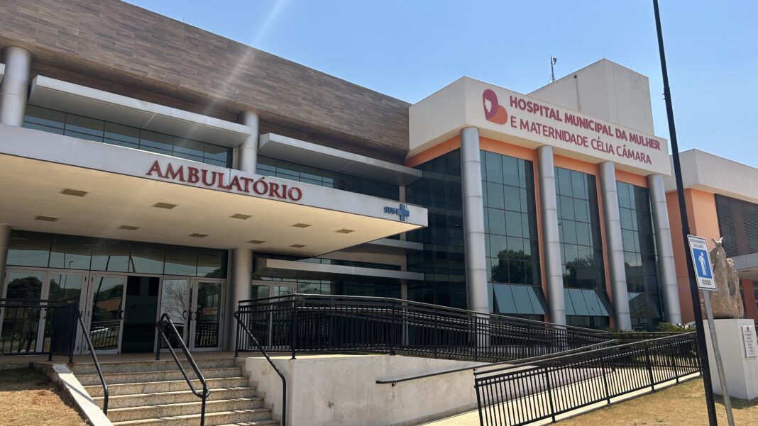 Maternidade Célia Câmara realiza vacinação contra bronquiolite para gestantes