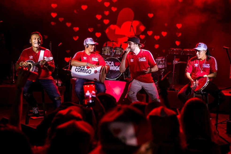 CarnaFunn traz edição especial da Fica Comigo e atrações especiais no Mercadito