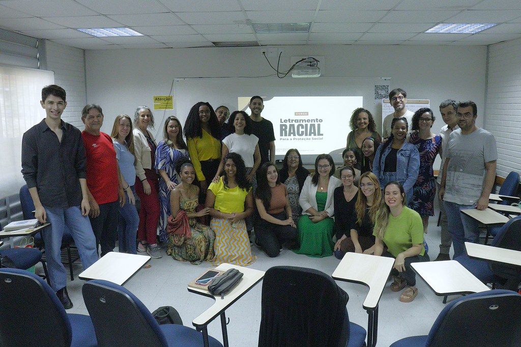 Formada primeira turma em letramento racial para servidores da assistência social