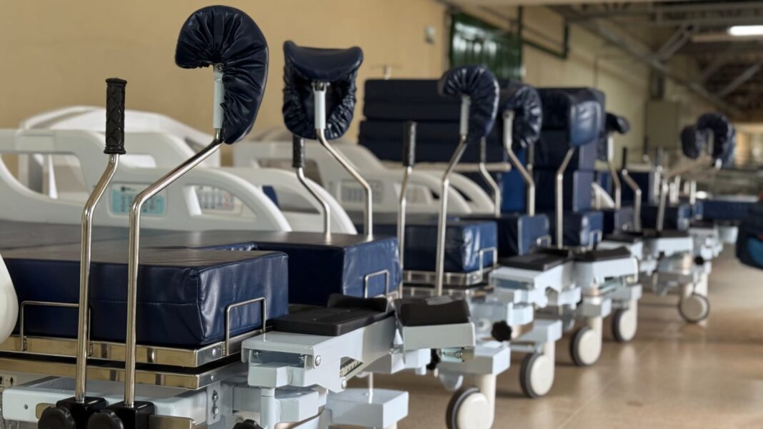 Novas camas obstétricas reforçam assistência ao parto no Hospital Regional de Santa Maria