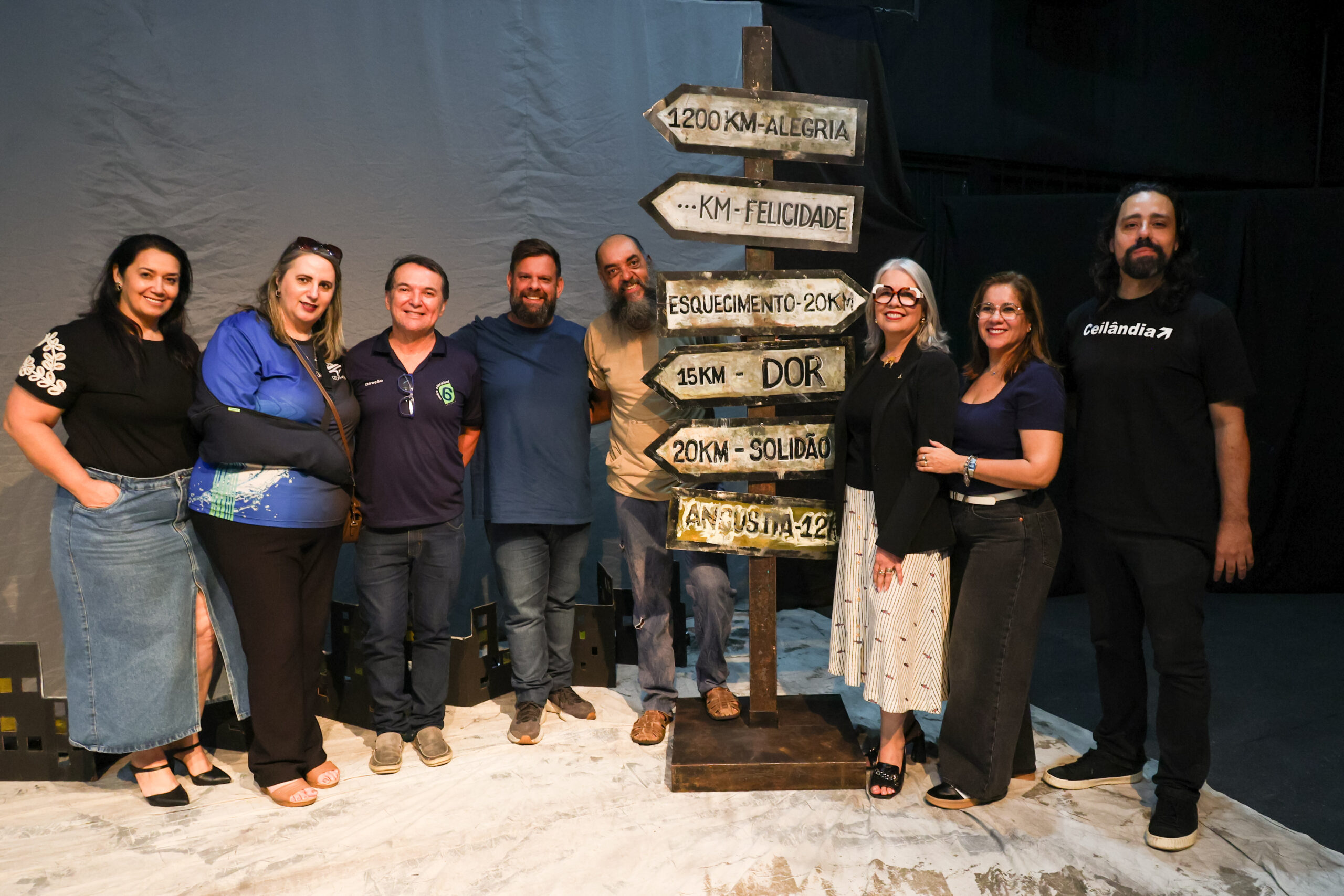 CED 06 de Ceilândia celebra conquistas educacionais e climatiza Teatro de Bolso