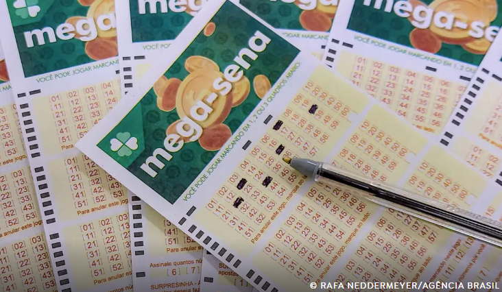 Mega-Sena sorteia prêmio estimado em R$ 40 milhões neste sábado Mega-Sena sorteia prêmio estimado em R$ 40 milhões neste sábado