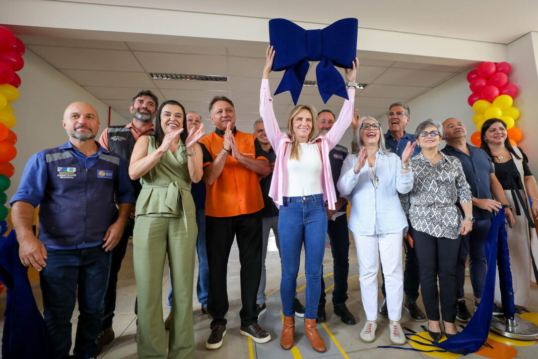 Governadora inaugura primeira creche do Riacho Fundo Governadora inaugura primeira creche do Riacho Fundo