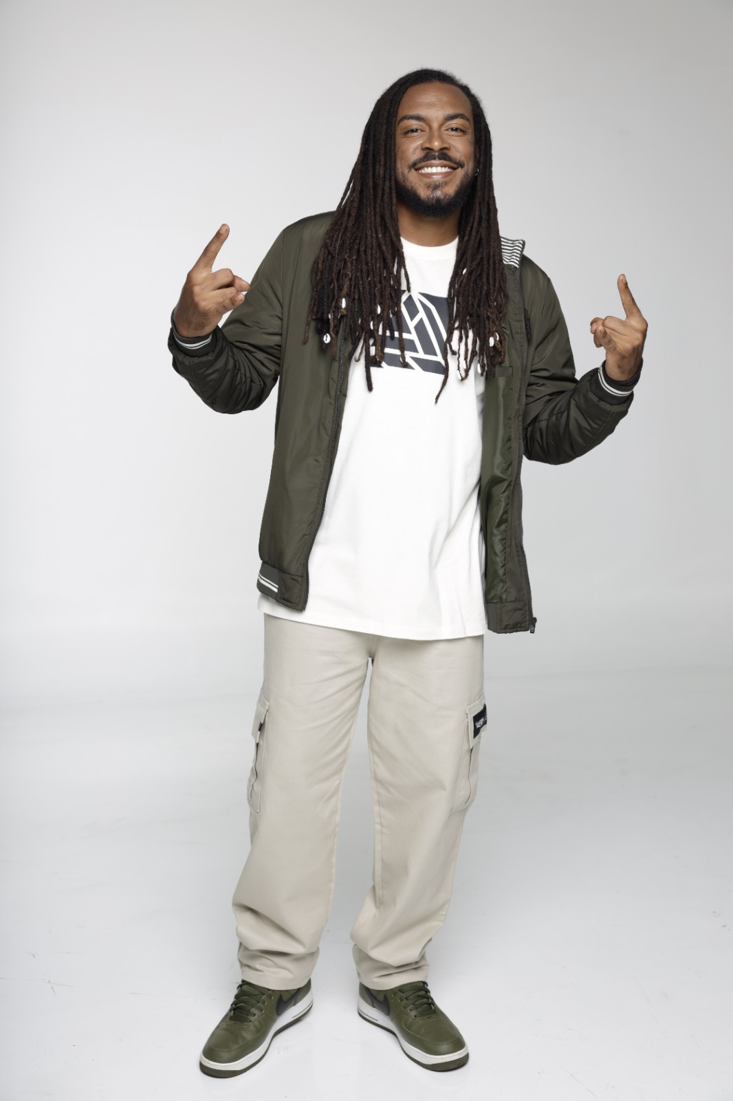 Espetáculo “Passando de fase” do comediante Jhordan Matheus em Anápolis e Goiânia Espetáculo “Passando de fase” do comediante Jhordan Matheus em Anápolis e Goiânia