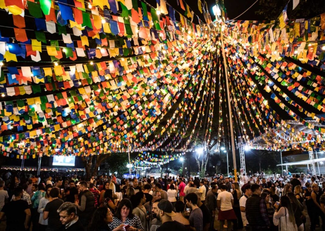 Festa Junina da AABB Brasília será realizada nos dias 19 e 20 de junho Festa Junina da AABB Brasília será realizada nos dias 19 e 20 de junho