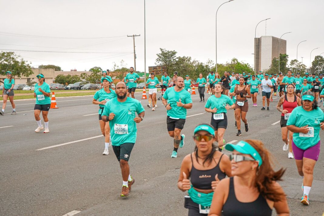 Conecta Wellness Brasília reúne multidão, movimenta o turismo de bem-estar e celebra sucesso com 7 mil corredores e show da Banda Jammil Conecta Wellness Brasília reúne multidão, movimenta o turismo de bem-estar e celebra sucesso com 7 mil corredores e show da Banda Jammil