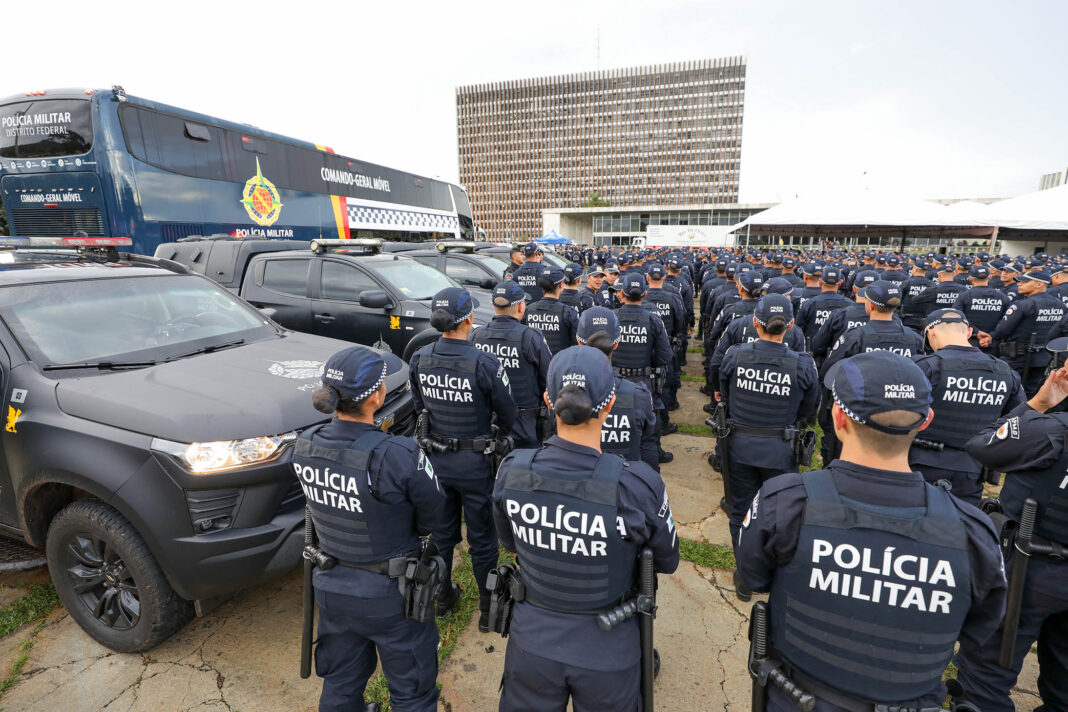 Operação Brasília Mais Segura: PMDF reforça policiamento com mais de 1,2 mil militares Operação Brasília Mais Segura: PMDF reforça policiamento com mais de 1,2 mil militares