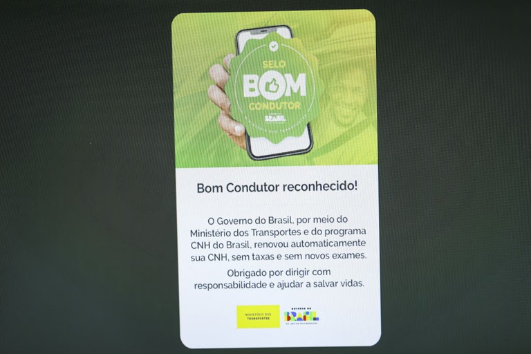 Renovação automática da CNH já gerou economia de R$ 27,8 milhões para motoristas do Distrito Federal Renovação automática da CNH já gerou economia de R$ 27,8 milhões para motoristas do Distrito Federal