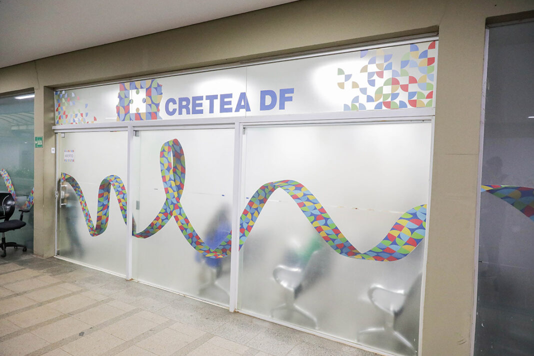 Crianças com autismo podem contar com atendimento odontológico no Cretea Crianças com autismo podem contar com atendimento odontológico no Cretea