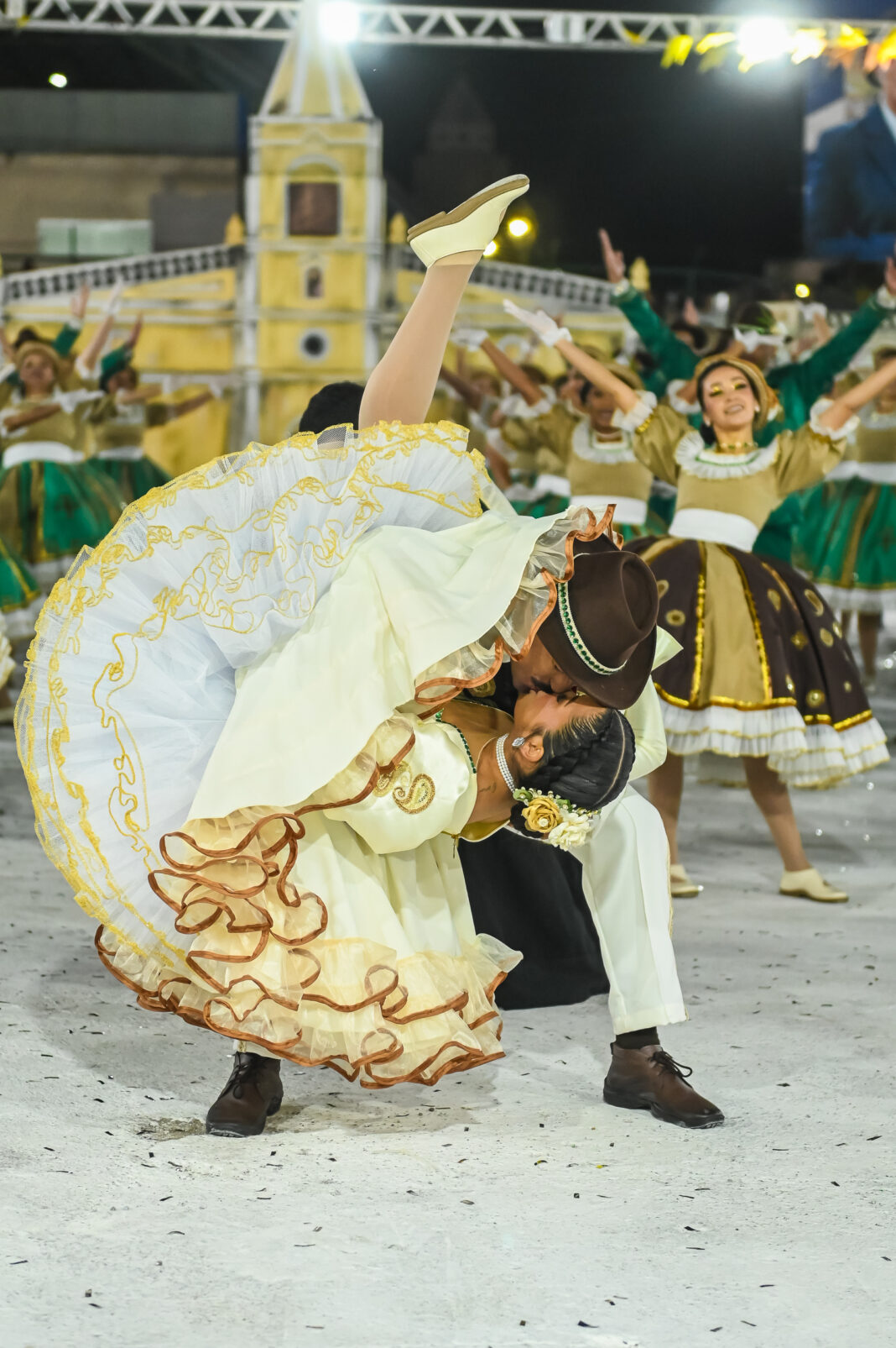 Arroxa o Nó lidera 1ª Etapa do Grupo Especial e Circuito de Quadrilhas chega a Santa Maria com estreia do Grupo de Acesso Arroxa o Nó lidera 1ª Etapa do Grupo Especial e Circuito de Quadrilhas chega a Santa Maria com estreia do Grupo de Acesso
